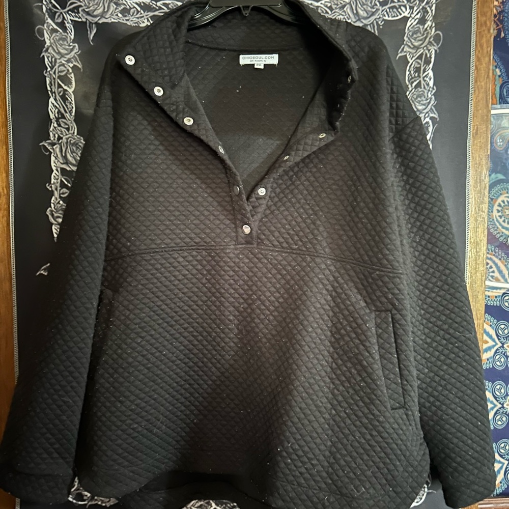 Chic Soul Black Quilted Turtleneck Sweater